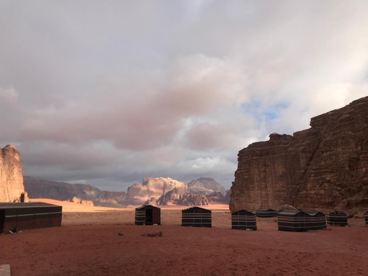 Wadirum Momoo Вади-Рам Экстерьер фото